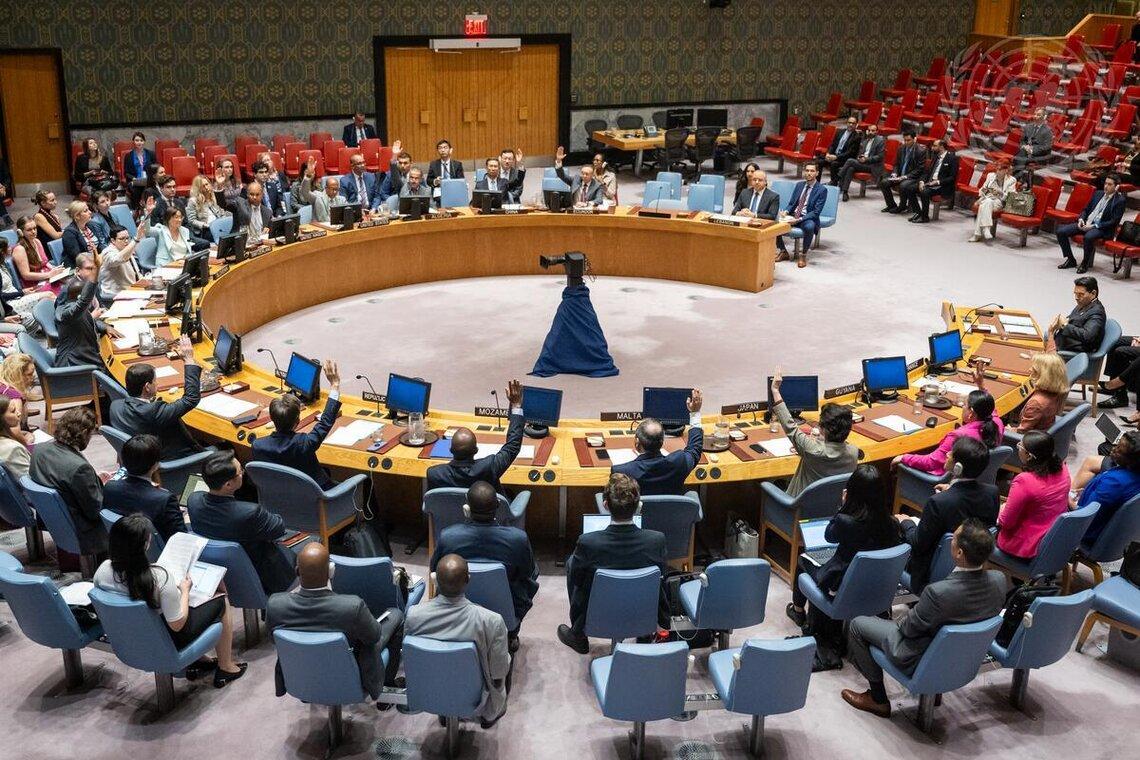 من الأرشيف: أعضاء مجلس الأمن يصوتون على مشروع القرار." title="من الأرشيف: أعضاء مجلس الأمن يصوتون على مشروع القرار.